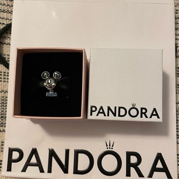 Authentic Disney x Pandora 2024 Charm - Picture 2 of 2